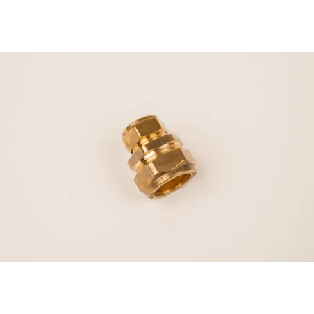 Co Cxc Coupl Red 22X15mm (Non SABS)